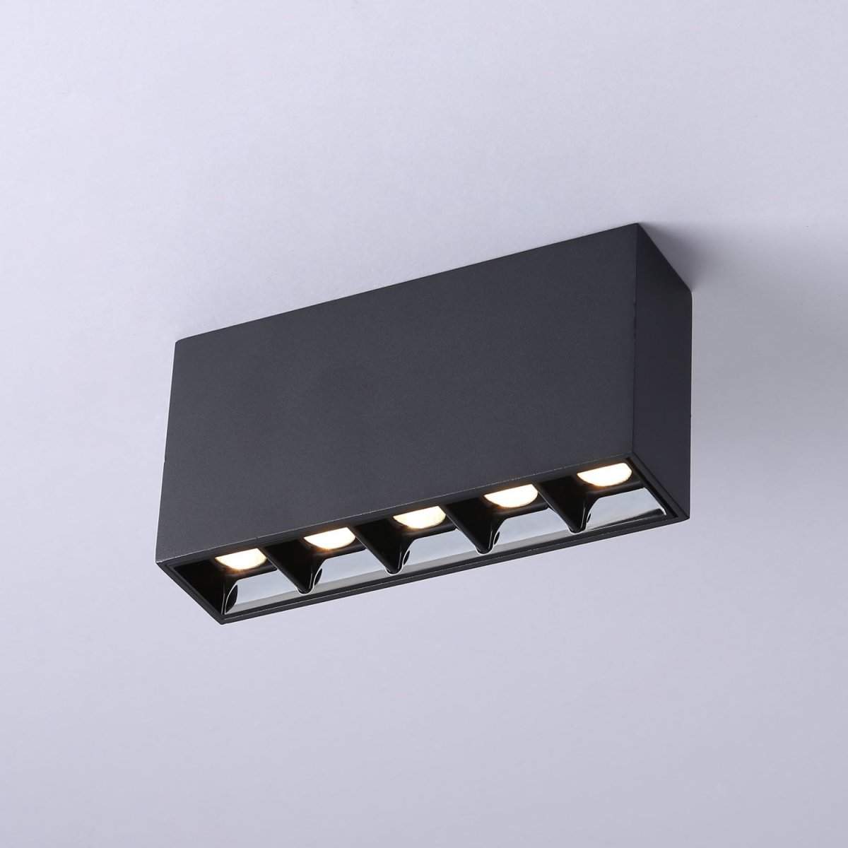 Foco lineal LED superficie - 10W - UGR18 - CRI90 - Chip OSRAM - Barcelona Led-