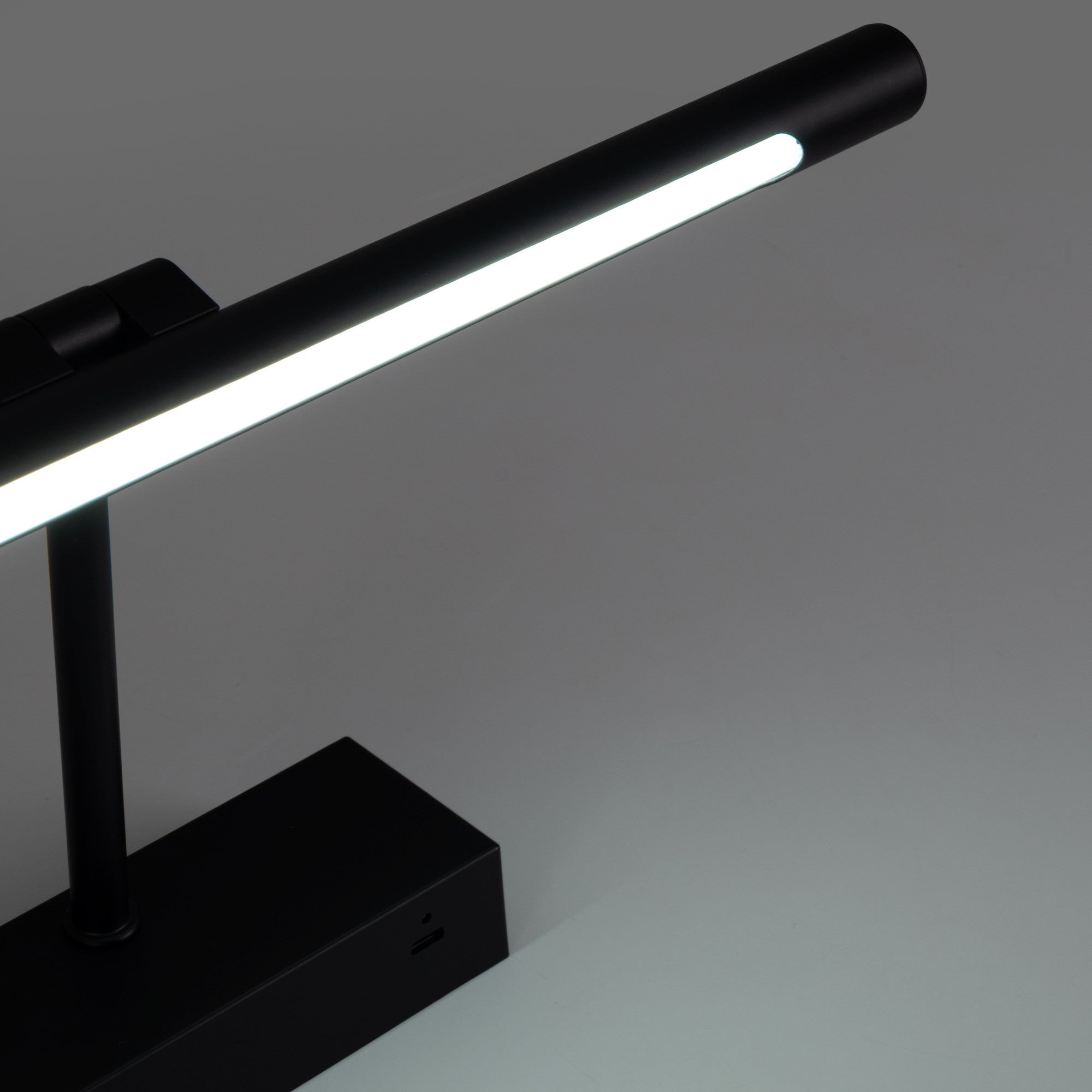 Aplique LED tubular con batería - 4W - Mando a distancia - CCT + DIM + Temporizador (18)