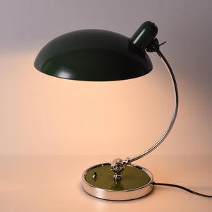 Lámpara de mesa de diseño "Ulia" (50)