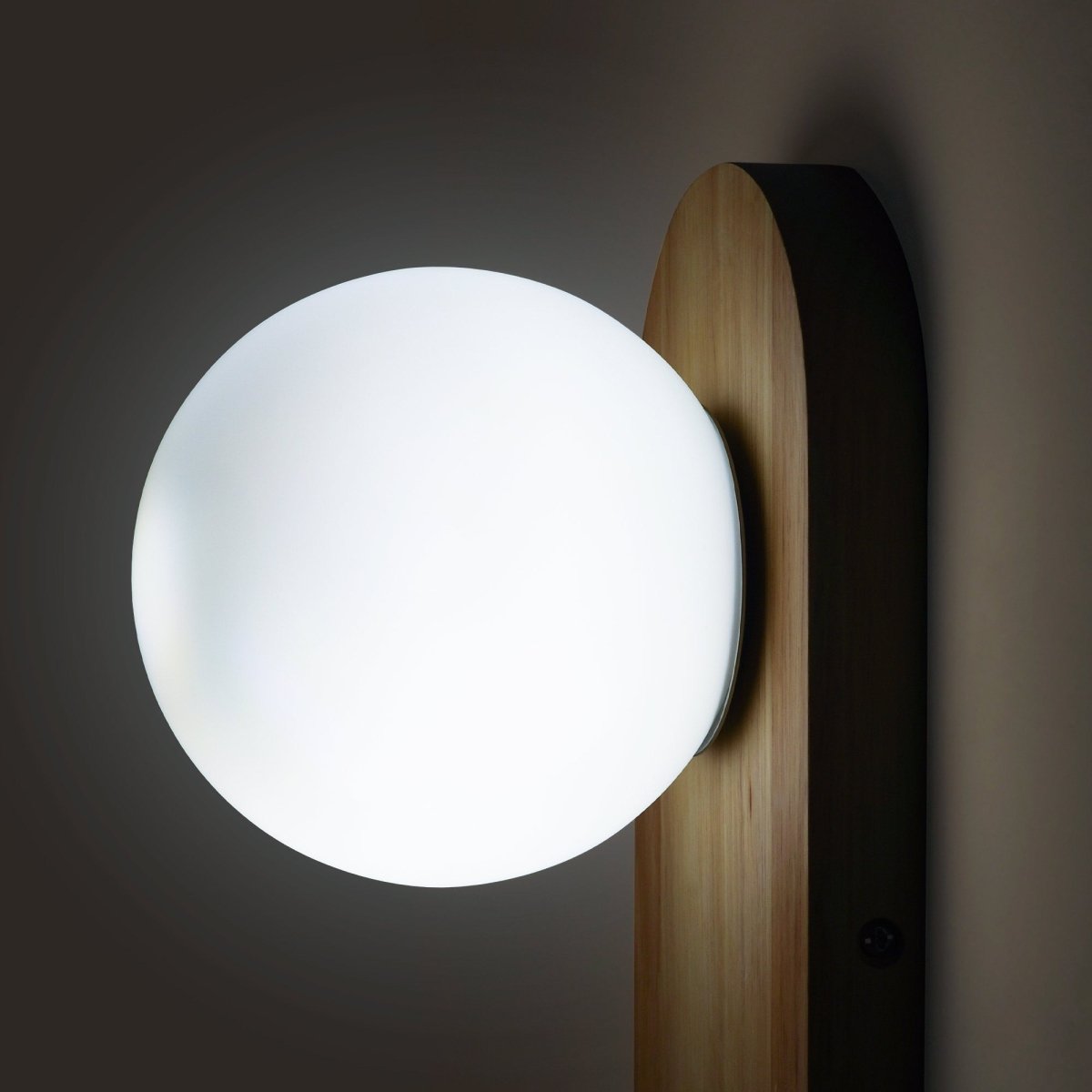 Aplique de pared bola cristal "SOMA" con interruptor - E27 - Madera - Barcelona Led-Decoración