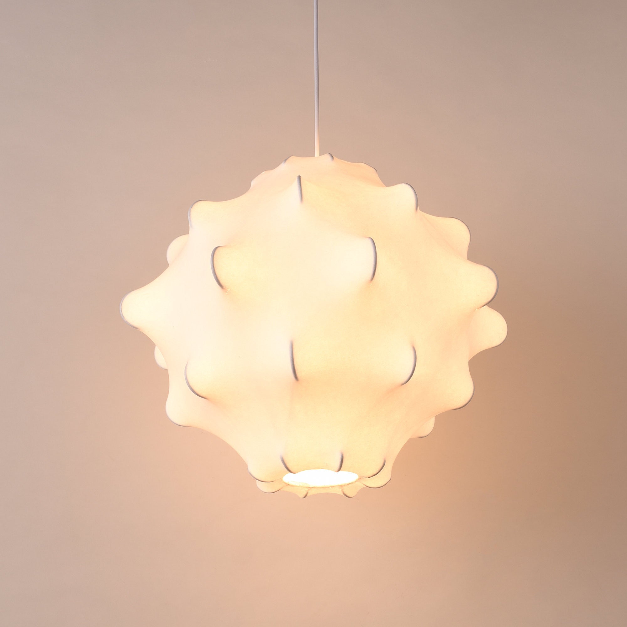 Lámpara colgante de diseño "Cocoon" (16)