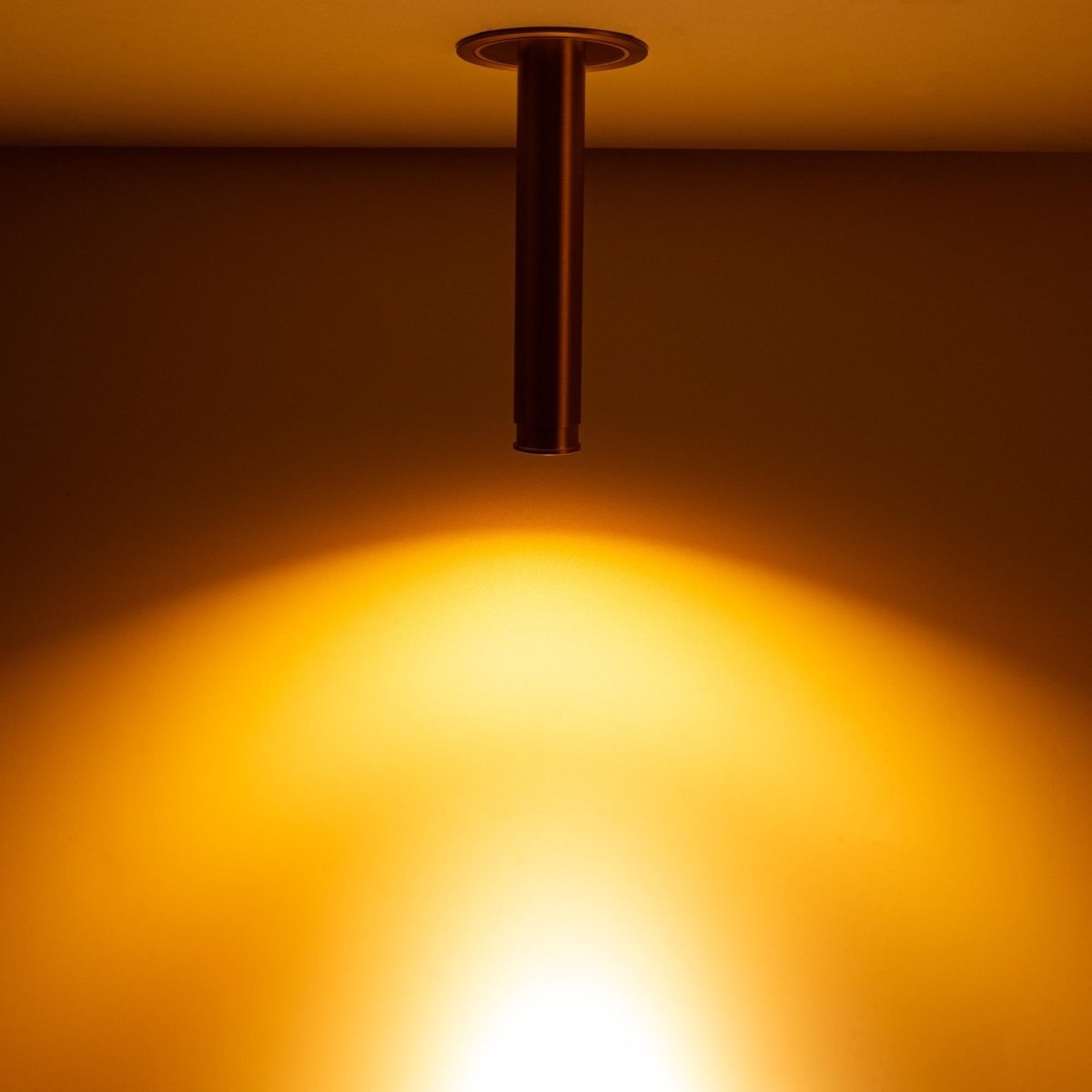 Foco LED empotrable orientable "ALAI" - Zoom - 200mm - 2800K - LED COB - chip Cree - 7W - Barcelona Led-