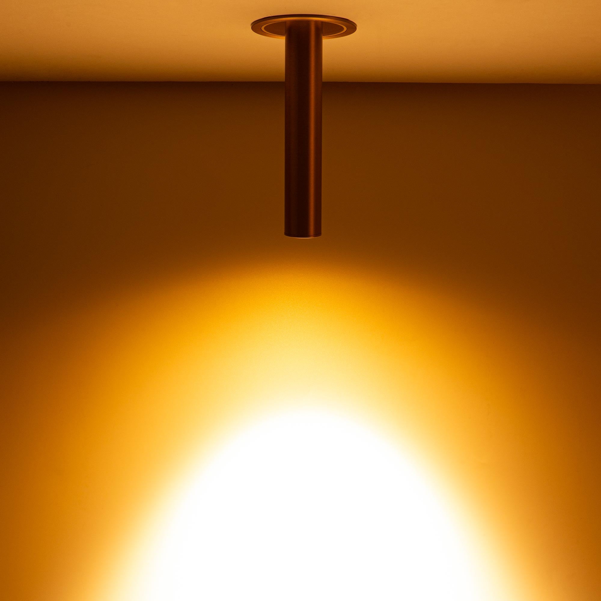 Foco LED empotrable orientable "ALAI" - Zoom - 200mm - 2800K - LED COB - chip Cree - 7W (50)