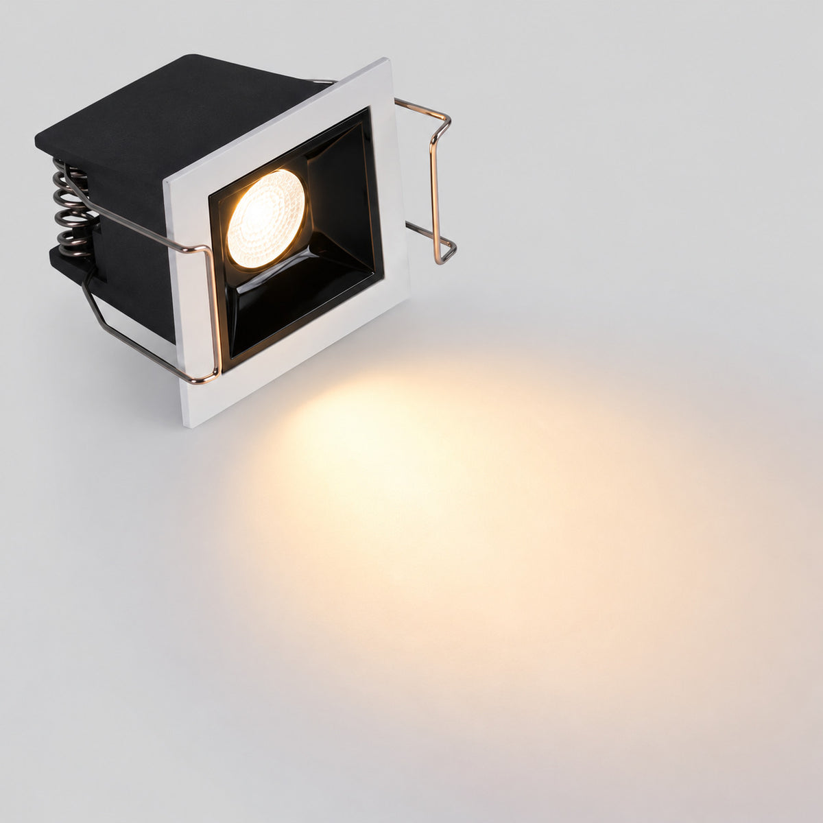 Downlight LED cuadrado empotrable - 2W - UGR18 - CRI90 - Chip OSRAM (5)