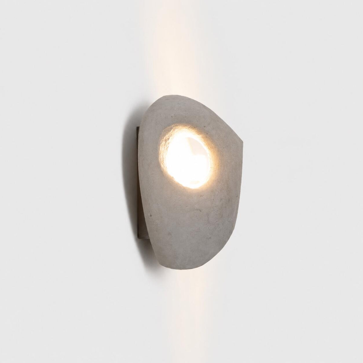 Aplique de pared cemento "BASALT" - Diseño orgánico - 1xG9 (6)