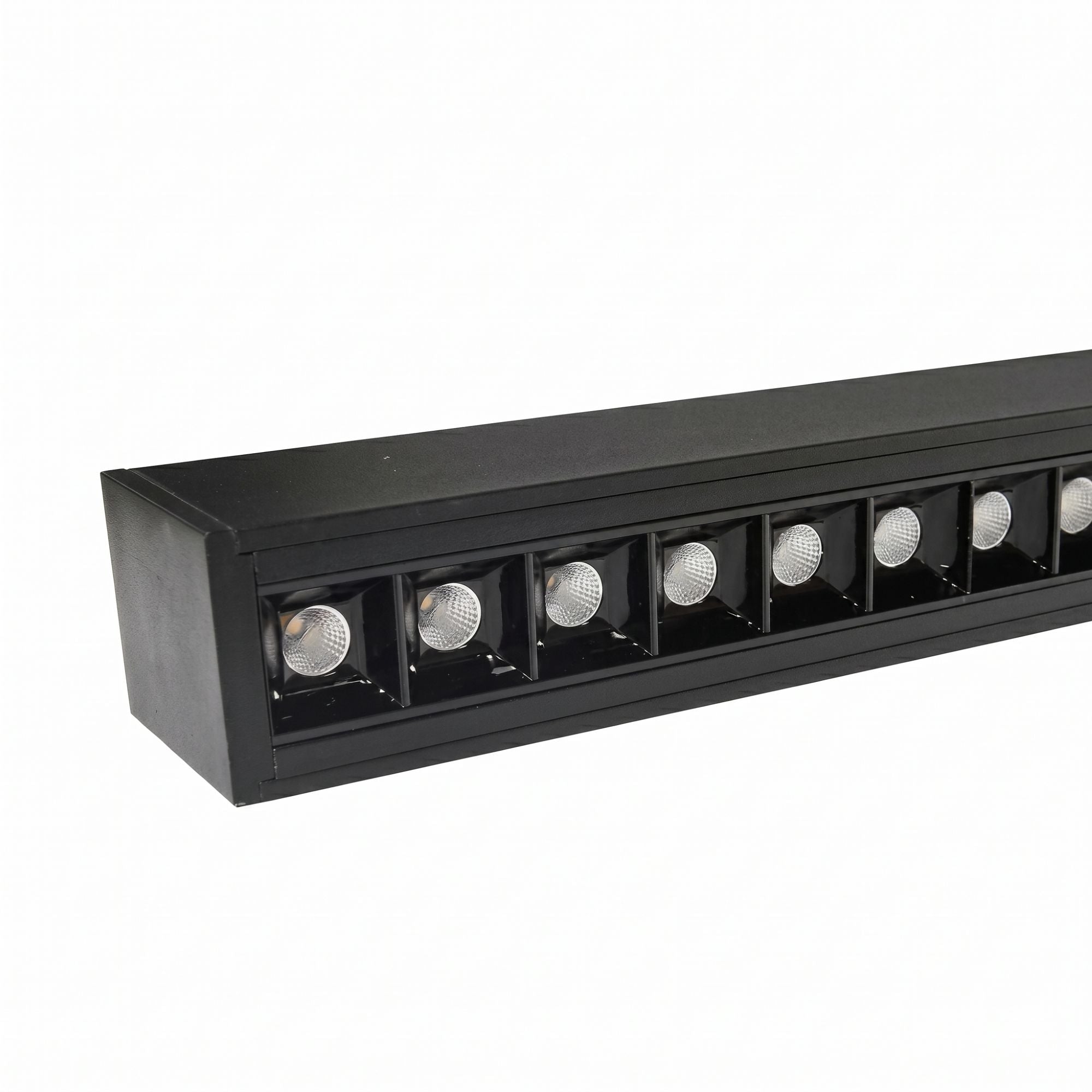 Luminaria  colgante lineal LED 30W 120cm 2750lm de bajo UGR16 (9)