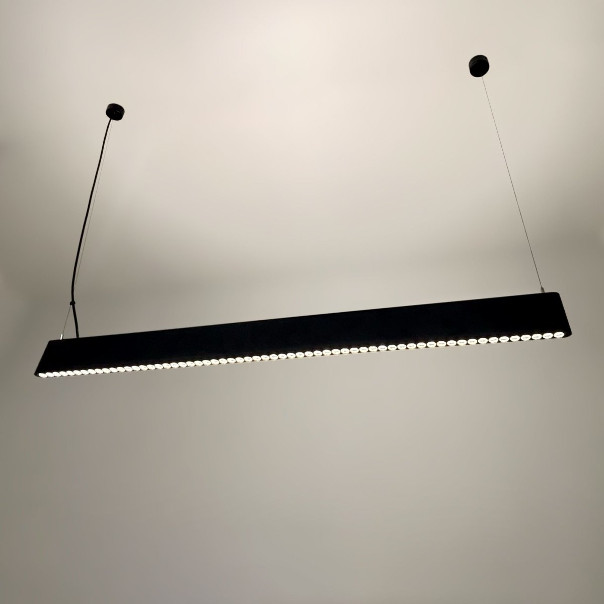 Luminaria lineal LED CCT - Suspensión - Potencia ajustable 20W/30W/40W - 120cm - UGR 17 (14)
