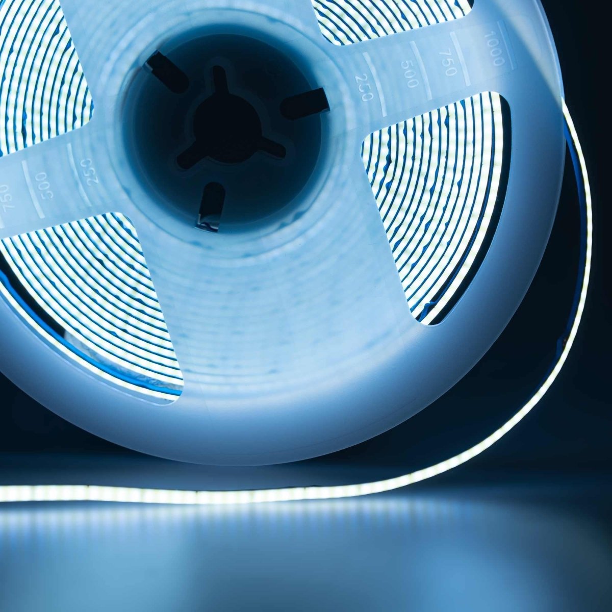 Tira LED COB monocolor - 24V DC - 8W/m - 3mm - 400 LED/m - IP20 - 5 metros - Barcelona Led-Iluminación
