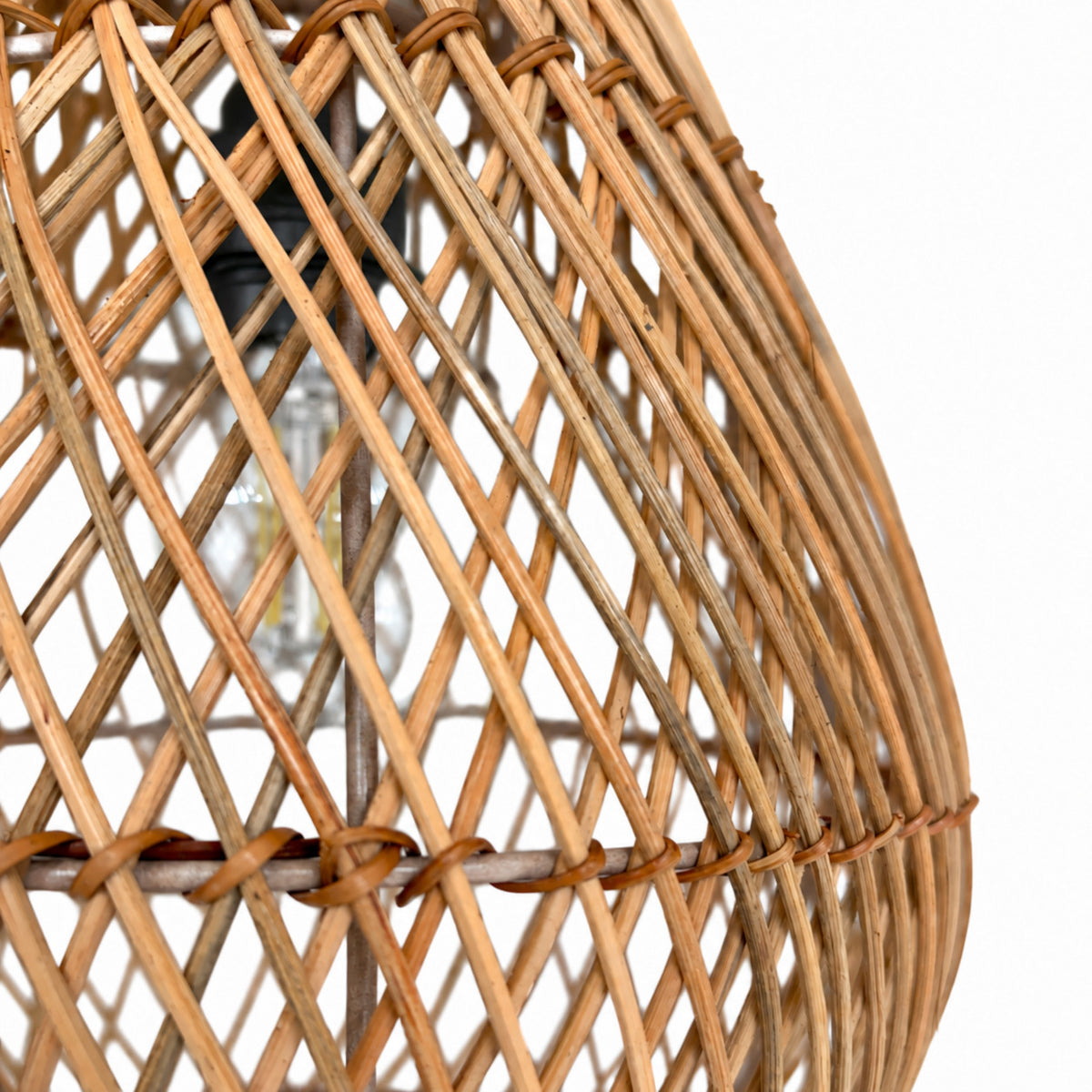 Lámpara colgante de ratán "PIRUM" - E27 - Ø25 cm (11)