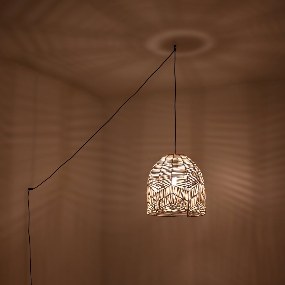 Lámpara colgante de mimbre "NORMA" - Ø35cm - Con interruptor y enchufe - E27 - Barcelona Led-Decoración