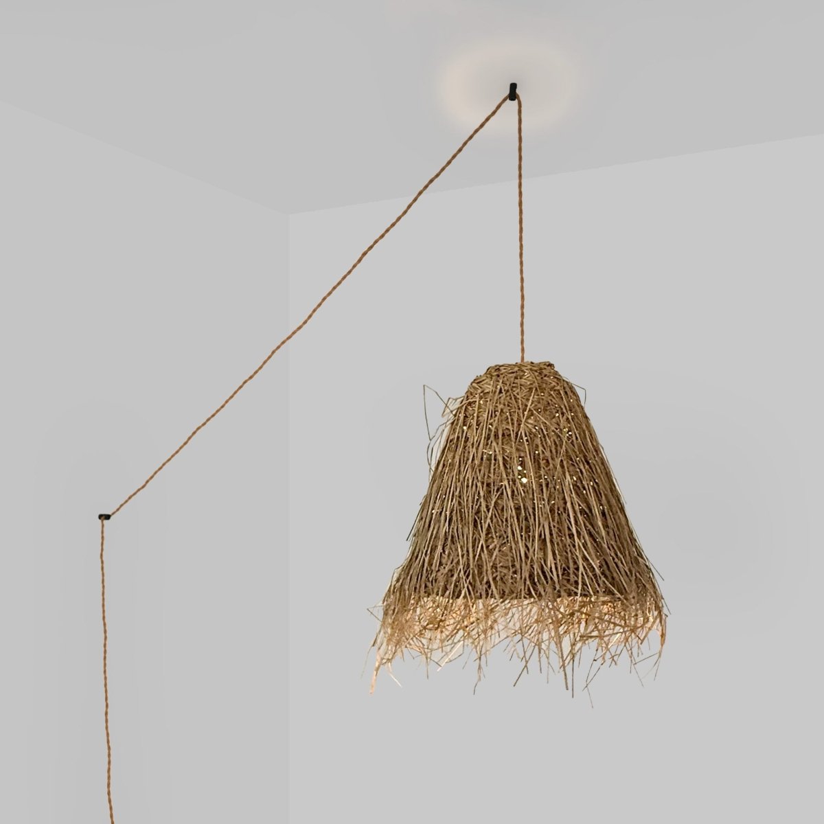 Lámpara colgante de mimbre "GUSS" - Con interruptor y enchufe - E27 - Barcelona Led-Decoración