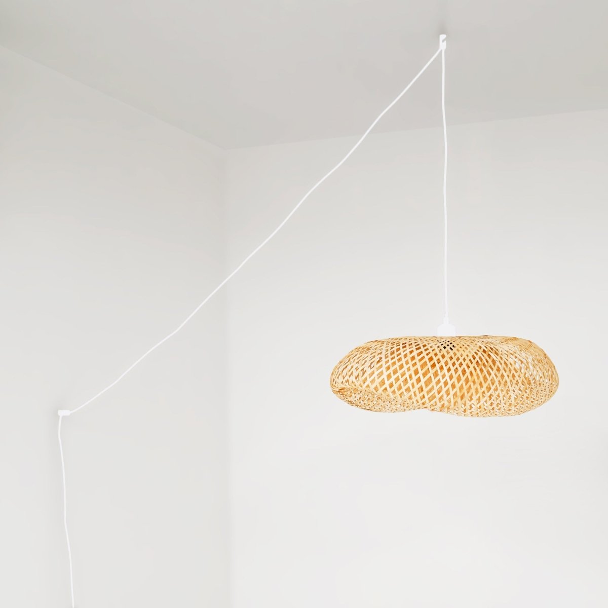 Lámpara colgante de mimbre "FREY" - Con interruptor y enchufe - E27 - Barcelona Led-Decoración