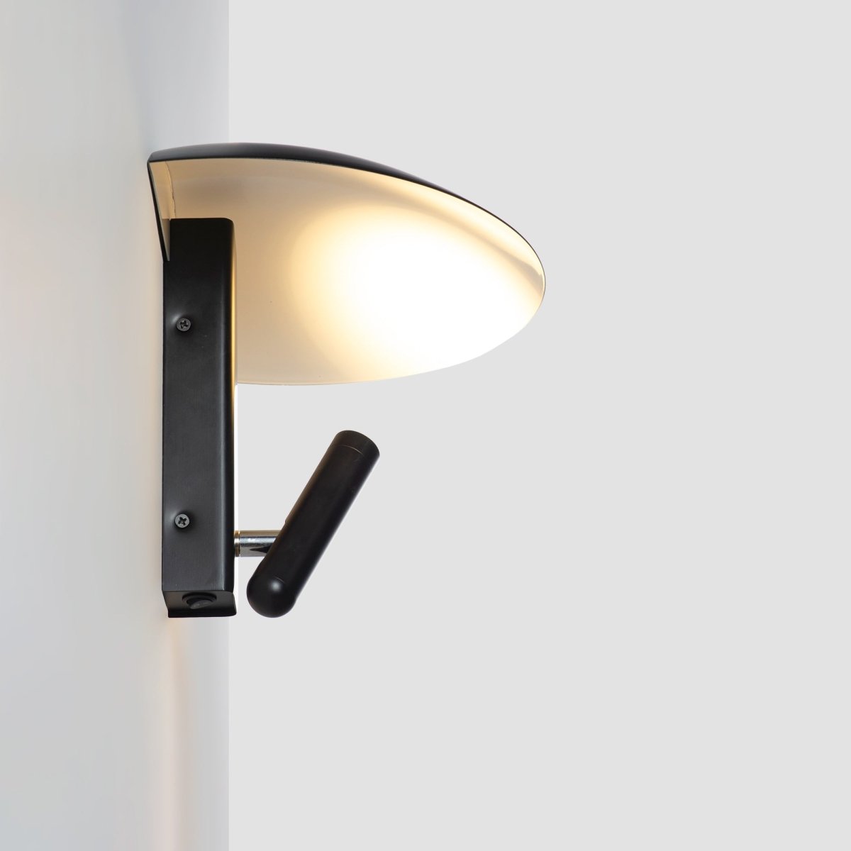 Aplique de pared para lectura "AKARI" - 3W - 2700K - Barcelona Led-Iluminación