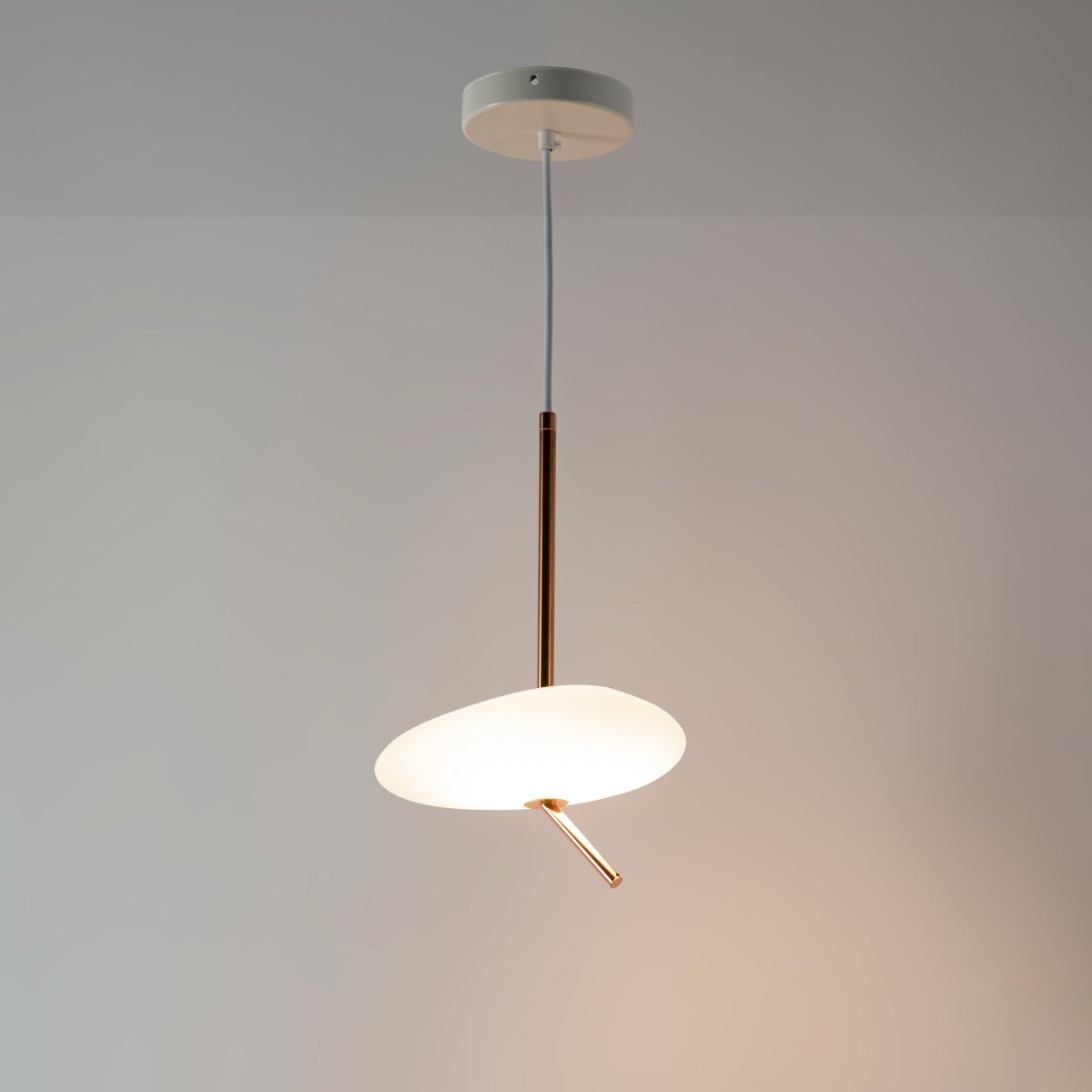 Lámpara colgante de policarbonato "PEBBLES" - 6W - Barcelona Led-Decoración