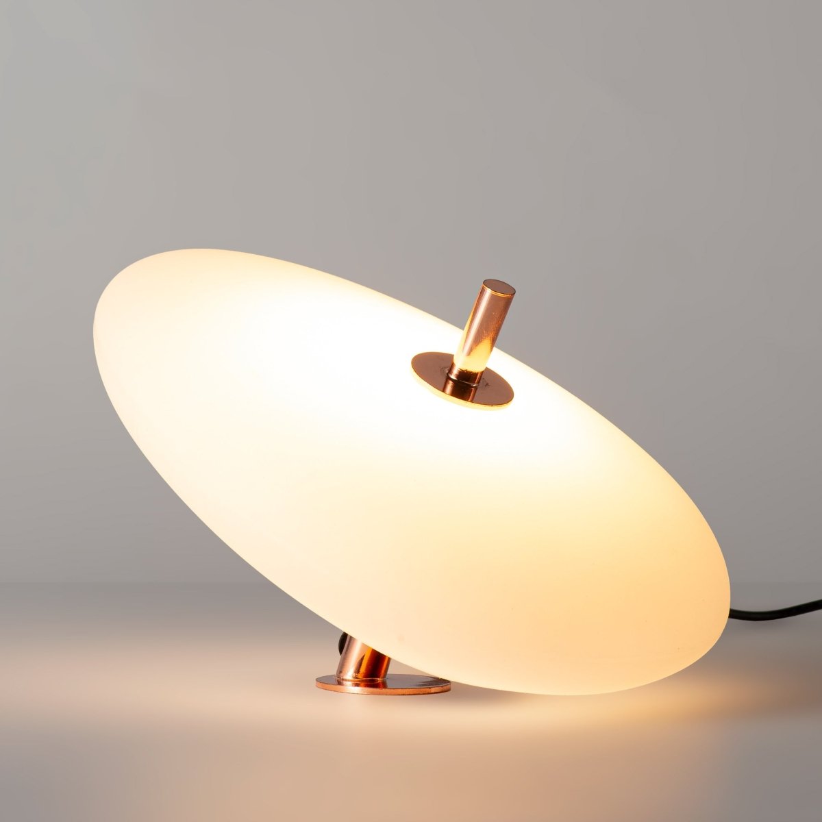 Lampara de mesa de policarbonato "PEBBLES" - Táctil - 6W - Barcelona Led-Decoración