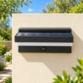 Luminária de parede externa com painel solar + porta USB-C - 3W - Branco quente - IP44 4