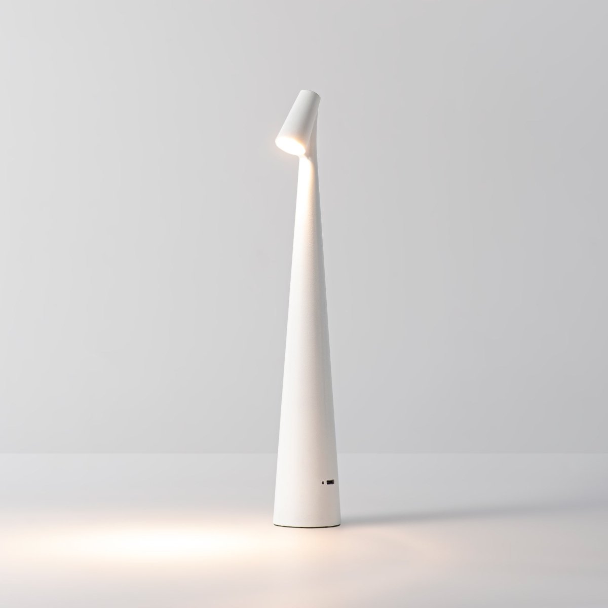 Lámpara de mesa LED portátil - Táctil - 3000K - Barcelona Led-Decoración