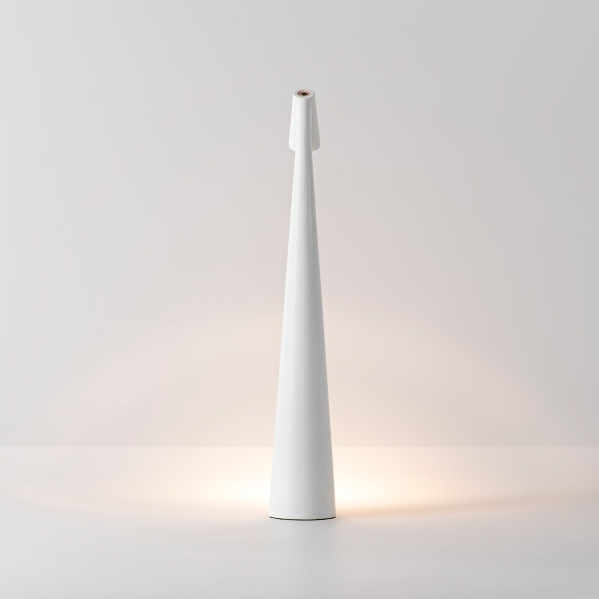 Lámpara de mesa LED portátil - Táctil - 3000K - Barcelona Led-Decoración