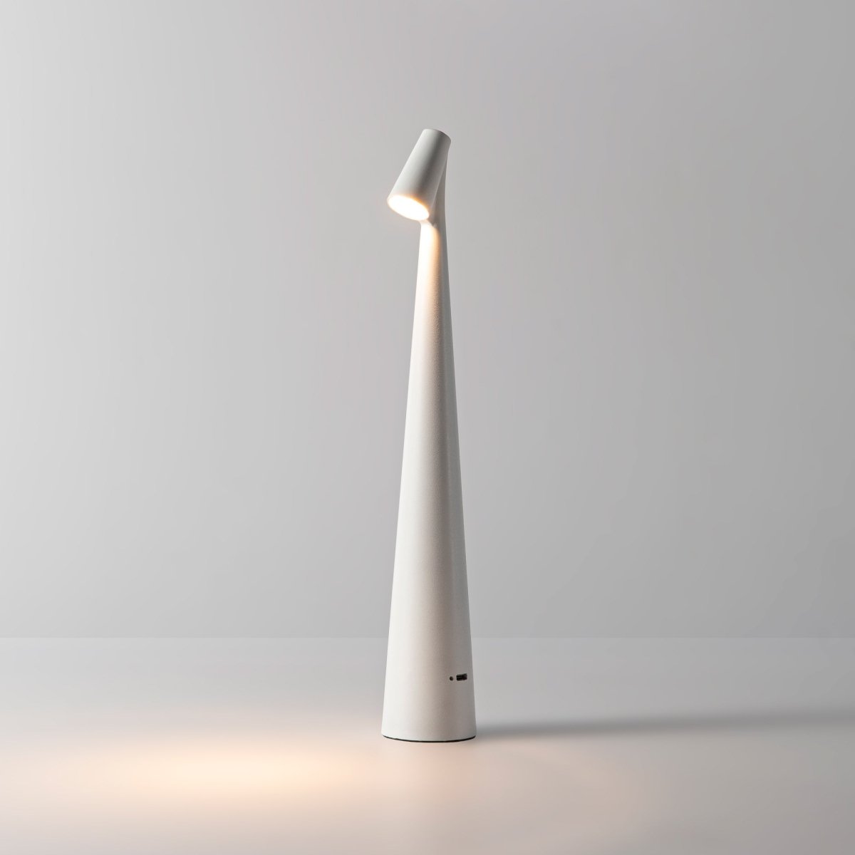 Lámpara de mesa LED portátil - Táctil - 3000K - Barcelona Led-Decoración
