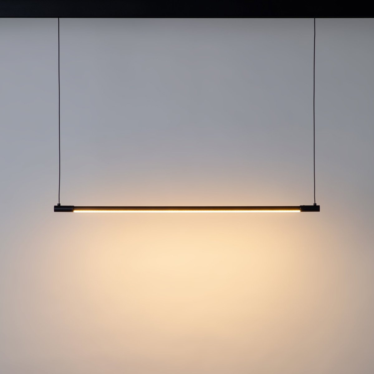 Lámpara colgante LED horizontal para carril magnético - 48V - 15W - 2800K - 80cm - Barcelona Led-