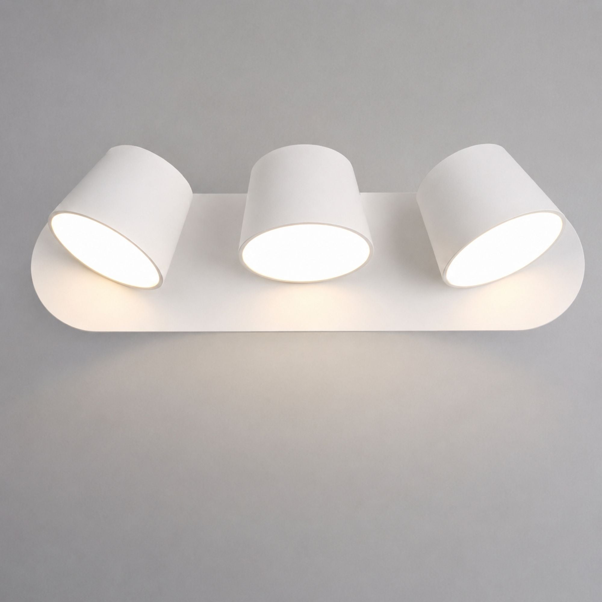 Aplique de pared LED "KOP-3" orientable 18W