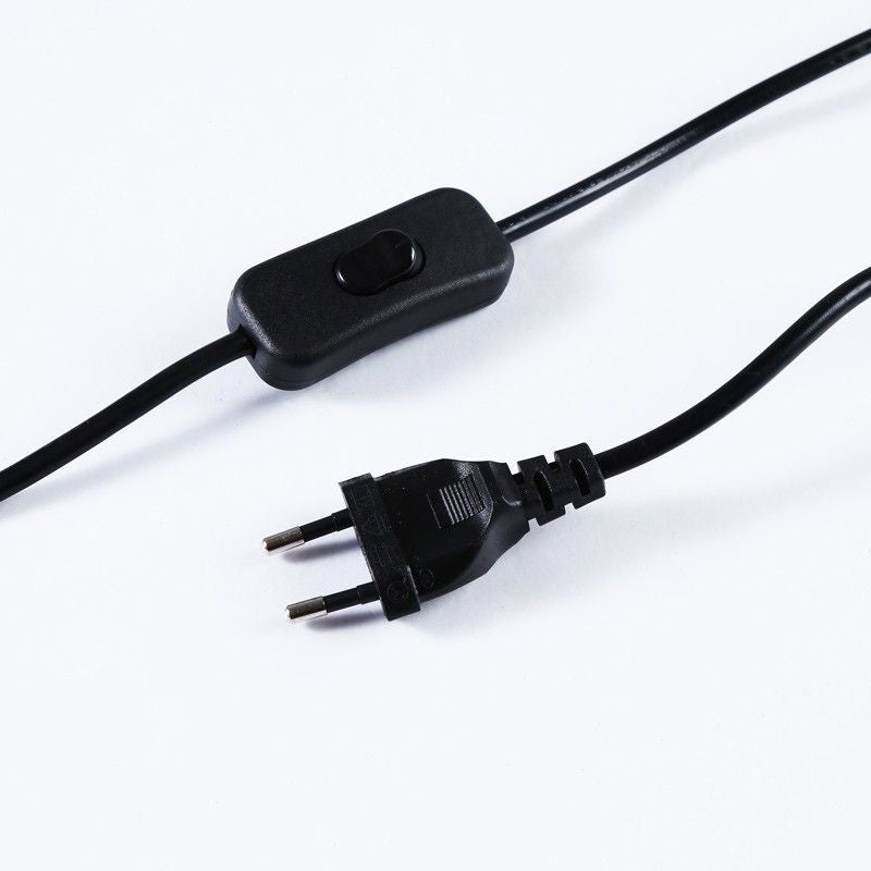 Aplique de pared escandinavo orientable 330° con interruptor y enchufe (14)