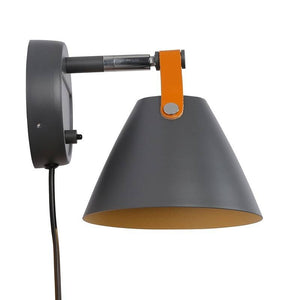 Aplique de pared de cuero "Ellen" con cable y interruptor (3)