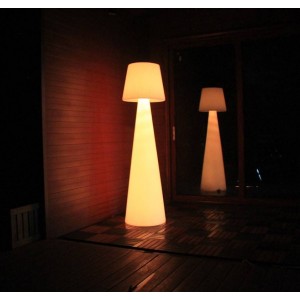 LED-RGBW-Lampe für den Außenbereich
