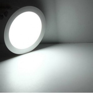 Runder LED-Einbaustrahler - 6W - Schnitt Ø 110 mm - 5 Jahre Garantie