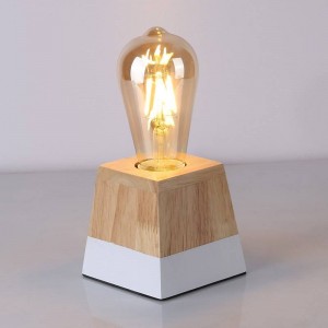 Tischlampe aus Holz "LAKA".