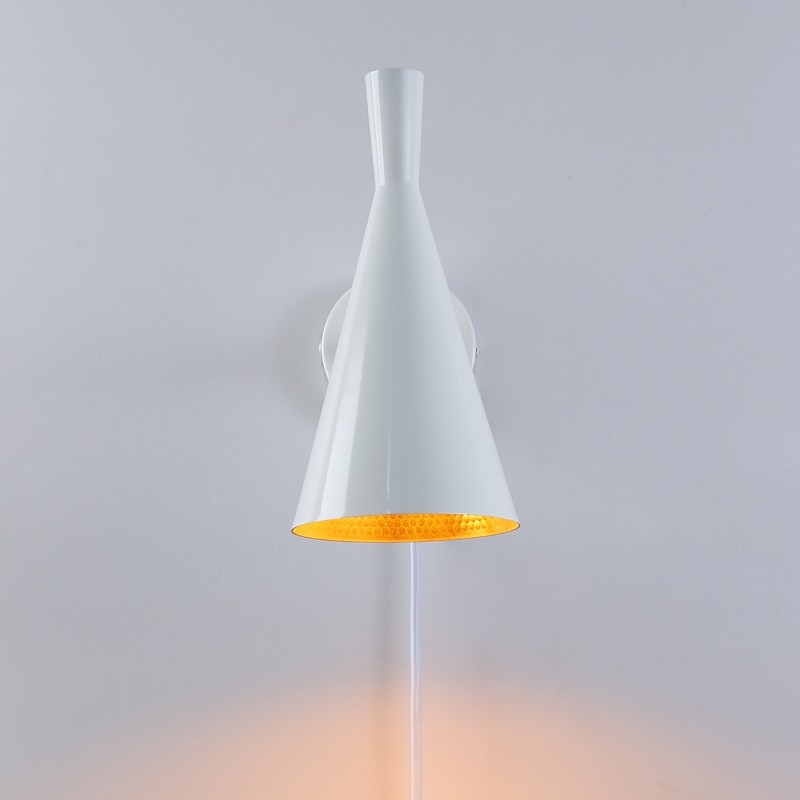 Skandi Wandleuchte mit Kabel und Stecker - E27 - Designerlampe Interieur Deko Skandi Wandleuchte mit Kabel und Stecker - E27 - Designerlampe Interieur Deko