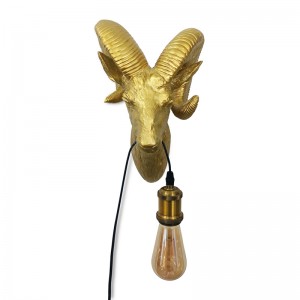 Goldene Dickhornschaf-Wandleuchte „Capris“ E27 - Schaflampe