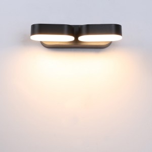 Verstellbare LED-Außenwandleuchte "Endura".