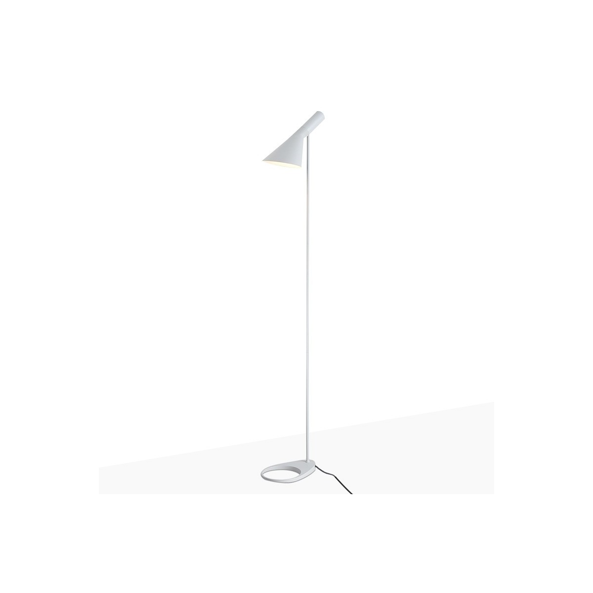 Skandi Stehlampe E27 - Arne Jacobsen Inspiration