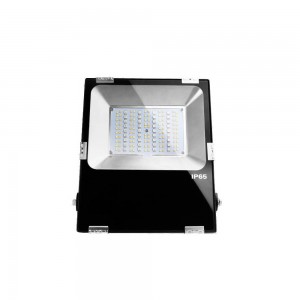 LED-Flutlicht 50W RGB+CCT WIFI Steuerung IP65 85-260V 120º schwarzes Gehäuse