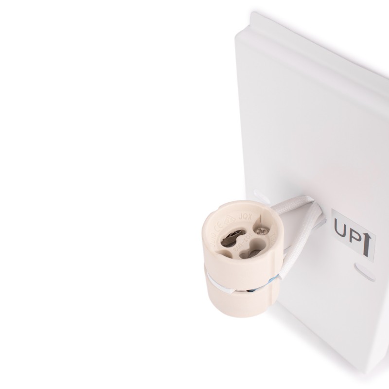 Wandleuchte „Durga“ aus Holz mit doppeltem Lichtaustritt - 2 x GU10 - Innen - Fassung oben unten Wandleuchte „Durga“ aus Holz mit doppeltem Lichtaustritt - 2 x GU10 - Innen - Fassung oben unten