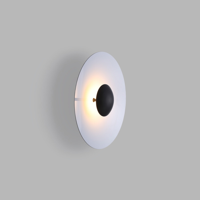 Designer LED-Wandleuchte „Larson“ - 8W - Einsatz Wohnraum - Variante Weiss - Ginger Marset Designer LED-Wandleuchte „Larson“ - 8W - Einsatz Wohnraum - Variante Weiss - Ginger Marset