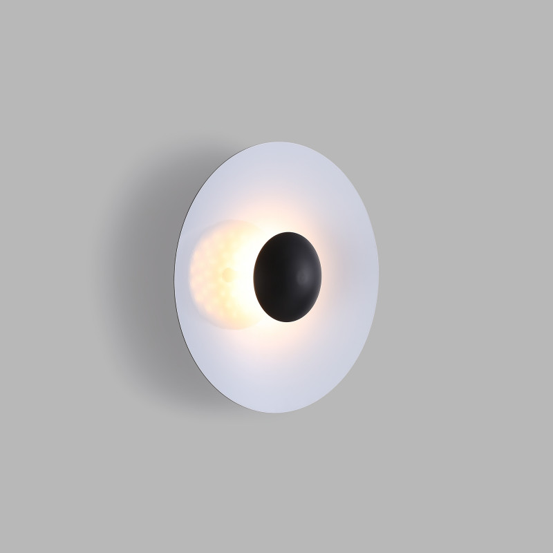 Designer LED-Wandleuchte „Larson“ - 8W - Einsatz Wohnraum - Variante Weiss - Ginger Marset Designer LED-Wandleuchte „Larson“ - 8W - Einsatz Wohnraum - Variante Weiss - Ginger Marset