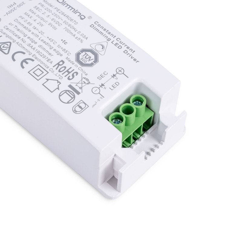 Dimmbarer TRIAC Treiber 2-6V DC - 700mA - 4,2W - Leading Edge, Trailing Edge