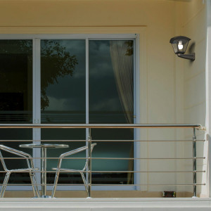 FUMAGALLI „Nardo/Roby“ Außenwandleuchte Laterne mit E27 8,5W CCT LED Leuchtmittel - IP55 Fassade, Garten, Terrasse, Balkon
