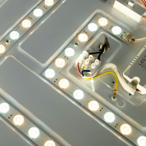 LED Deckenleuchte in Holzoptik CCT 36W ø50cm IP22 led smd platine