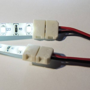 Stecker für einfarbige LED-Streifen 8 mm