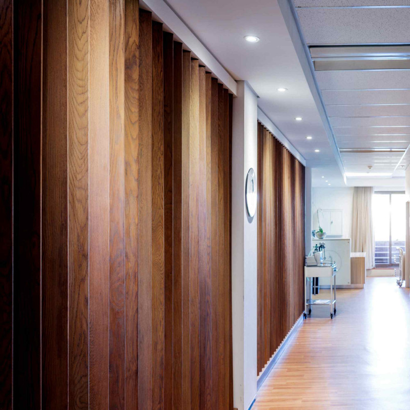 SET - Kippbarer Einbaustrahler Ø90mm (weiß) + 5,4W GU10 Glühbirne + Glühbirnenfassung | Deckenspots SET - Kippbarer Einbaustrahler Ø90mm (weiß) + 5,4W GU10 Glühbirne + Glühbirnenfassung | Deckenspots