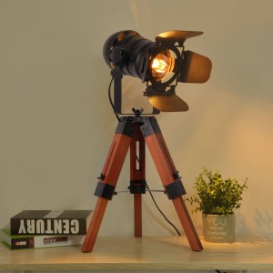 Vintage table lamp with tripod