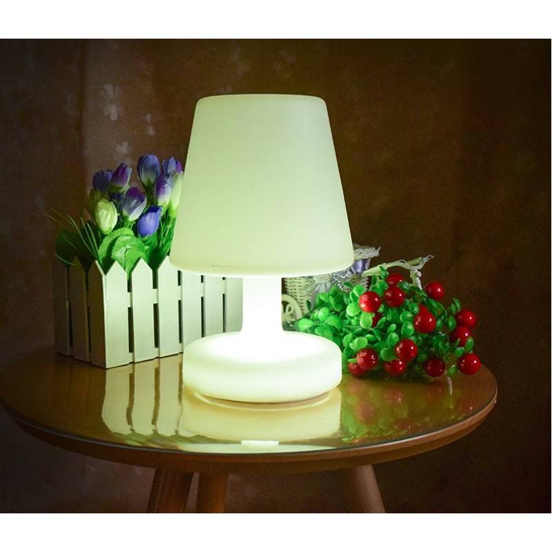 RGBW Rechargeable 3 W RGBW Outdoor Table Lamp Outdoor Lighting