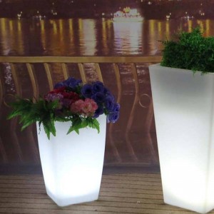 White Resin RGBW LED Planter, 40x40x55cm, 12W, IP65, Rechargeable