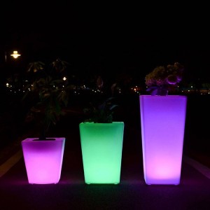 White Resin RGBW LED Planter, 40x40x55cm, 12W, IP65, Rechargeable