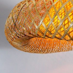 Wicker lamp on