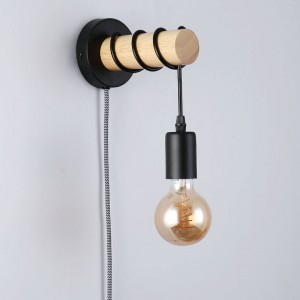 Wooden wall light with switch and plug "MILA".