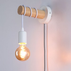 Wooden wall light with switch and plug "MILA".